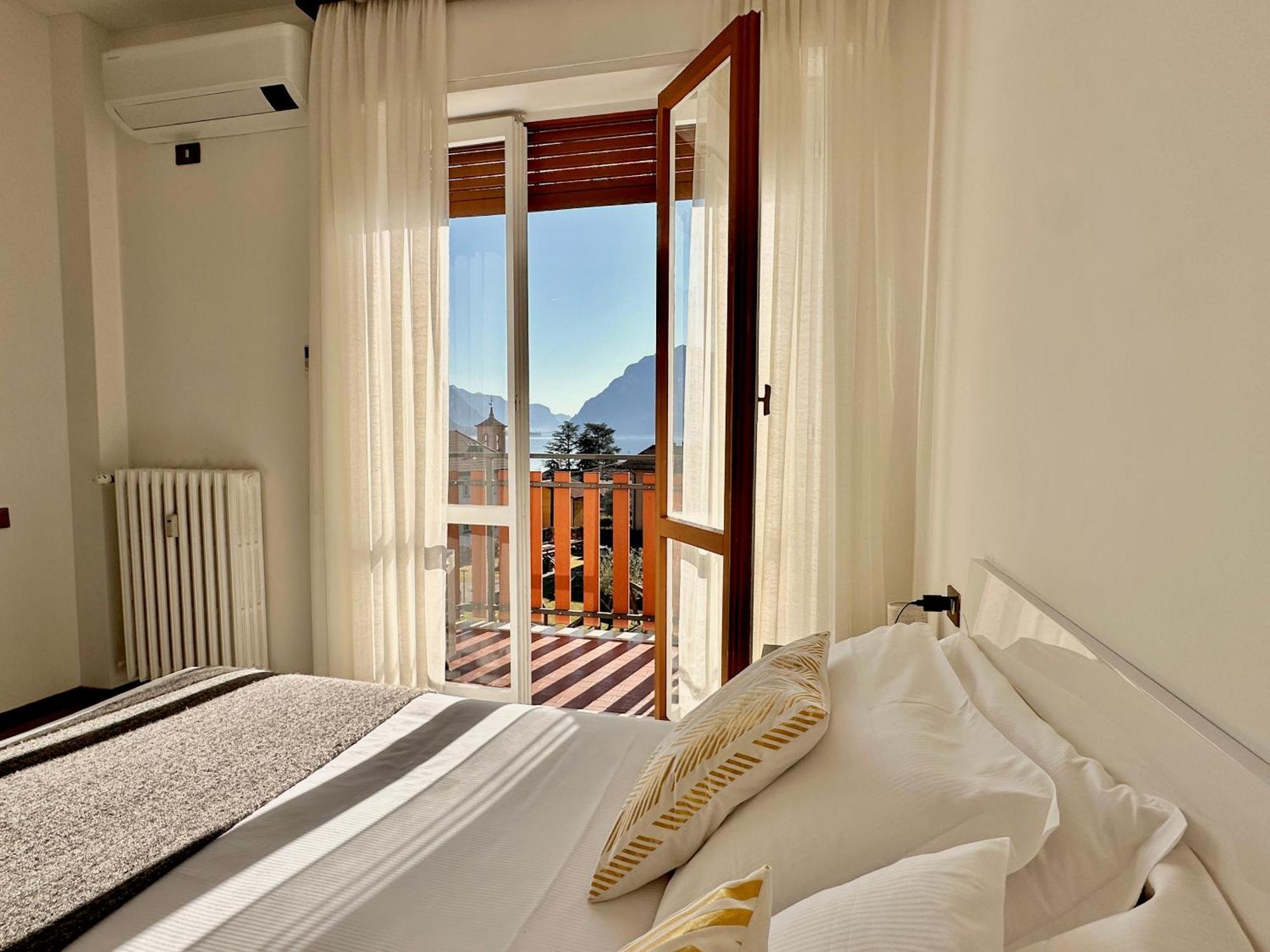 Lake Como View Apartment Oliveto Lario ภายนอก รูปภาพ